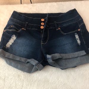 Wanna better butt jean shorts. P1141